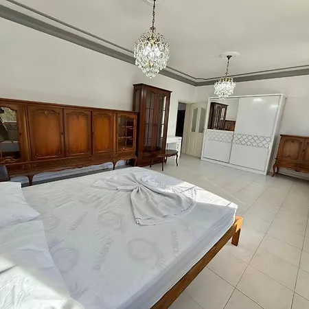 فيلة Dalyan Grand Garden *