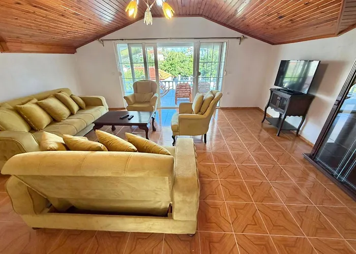 Dalyan Grand Garden Villa *