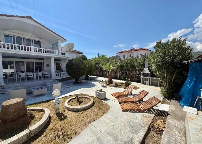 Dalyan Grand Garden Villa